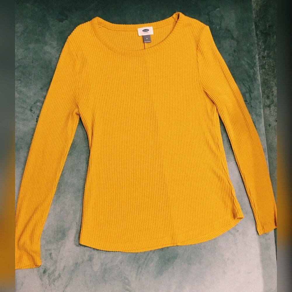 OLD NAVY Gold Super Soft Sweater